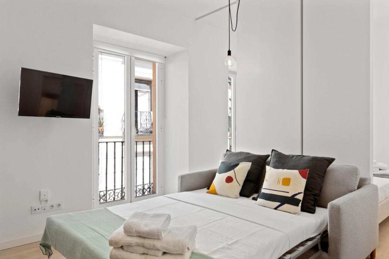 Modern 1 Bedroom Apartment Near Lavapies Madryt Zewnętrze zdjęcie